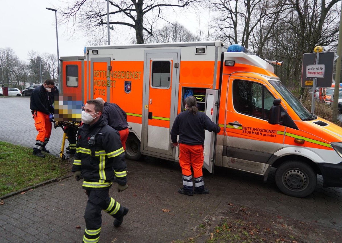 Rettungswagen Hamburg.jpg