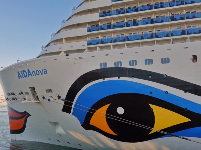 Aida Crewmitglied.jpg