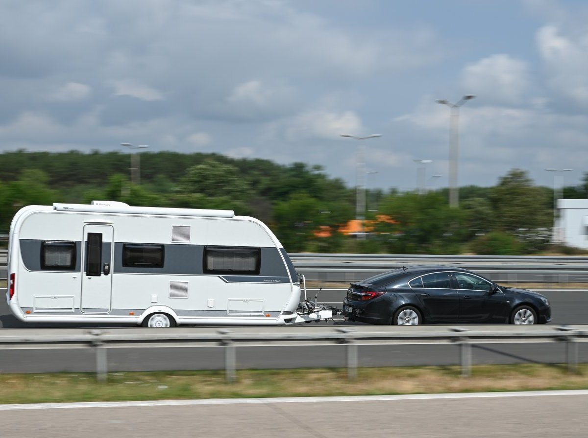 Camping Urlaub Fahren Wohnmobil Unfall Diebstahl Mecklenburg-Vorpommern Wohnwagen Autobahn erstes Mal Camping Campervan