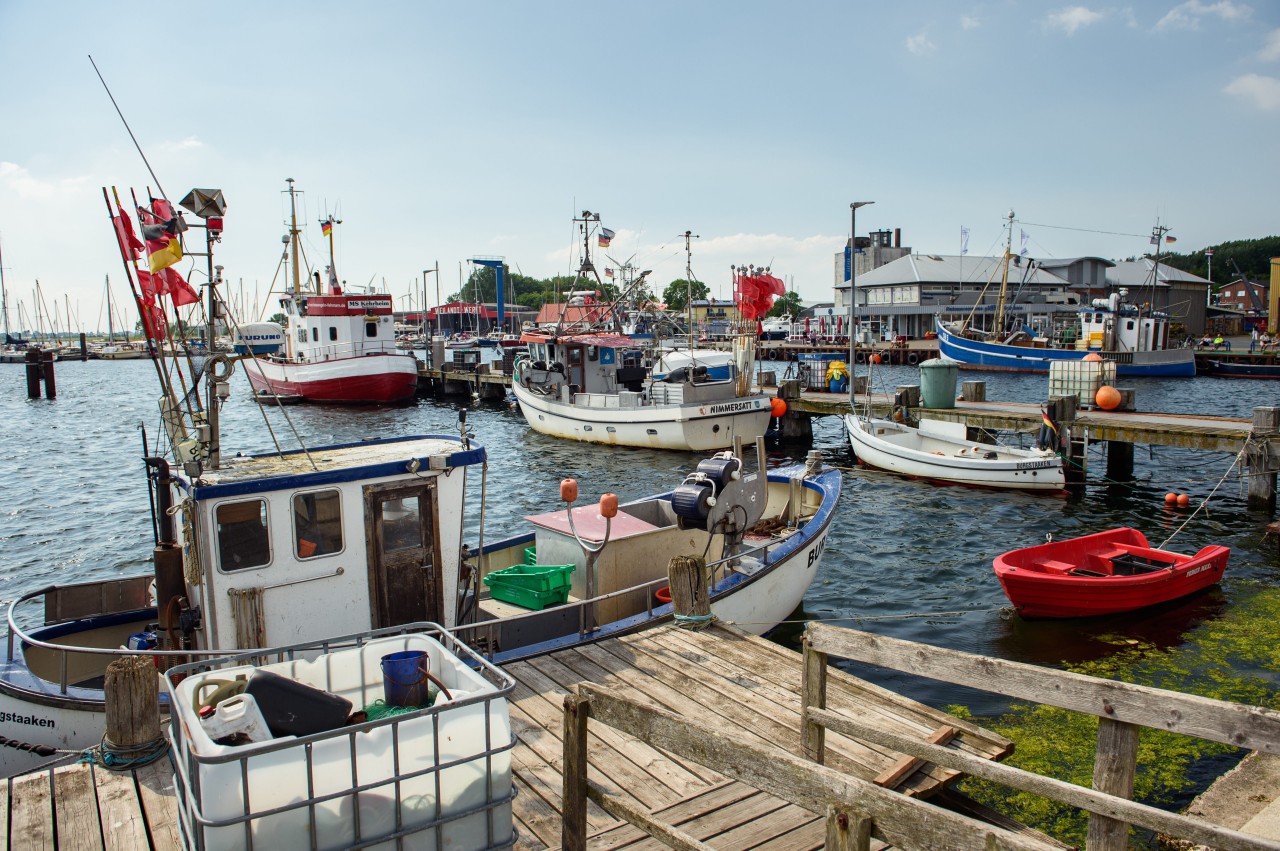 Der Hafen Burgstaaken auf Fehmarn.