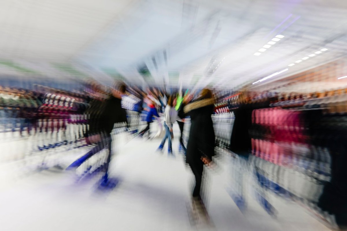 Flensburg Exe Eisbahn Schlittschuhlaufen Corona Verordnung Schleswig-Holstein Sportstätte Attraktion