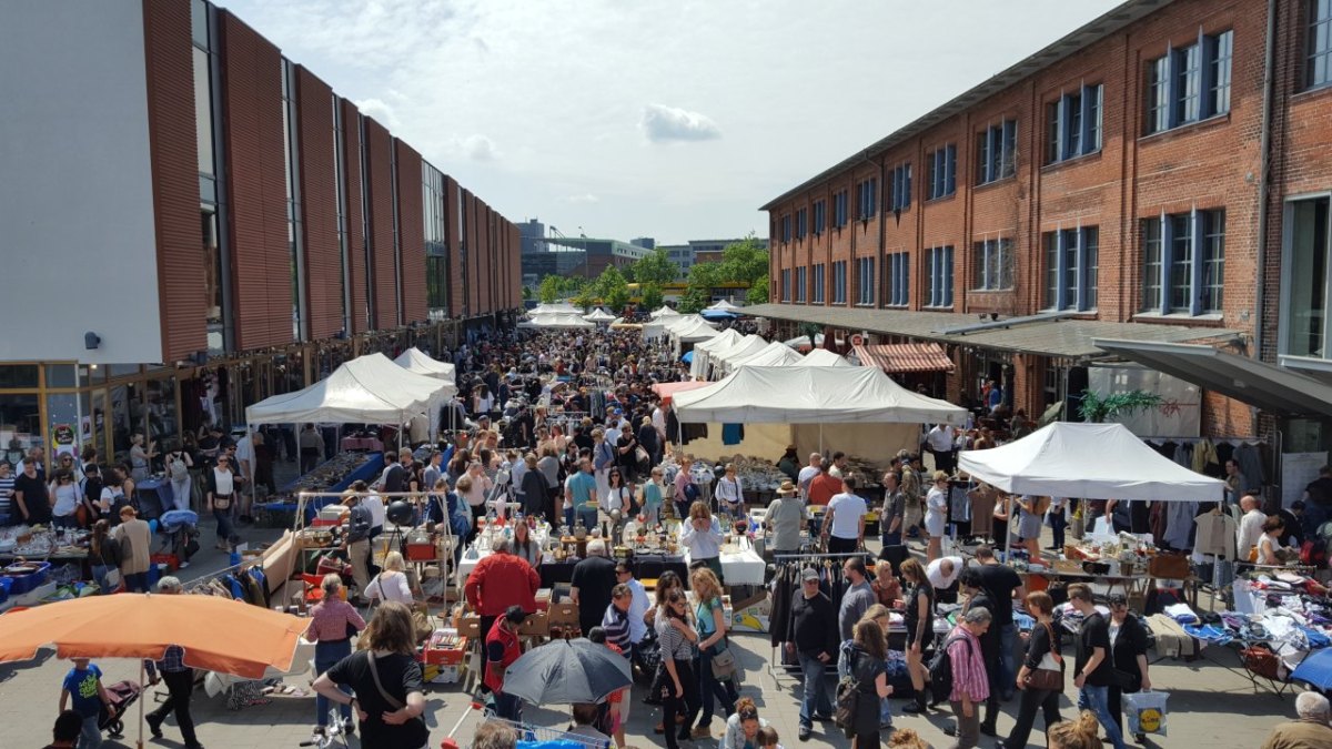 Flohmarkt Flohschanze.jpg