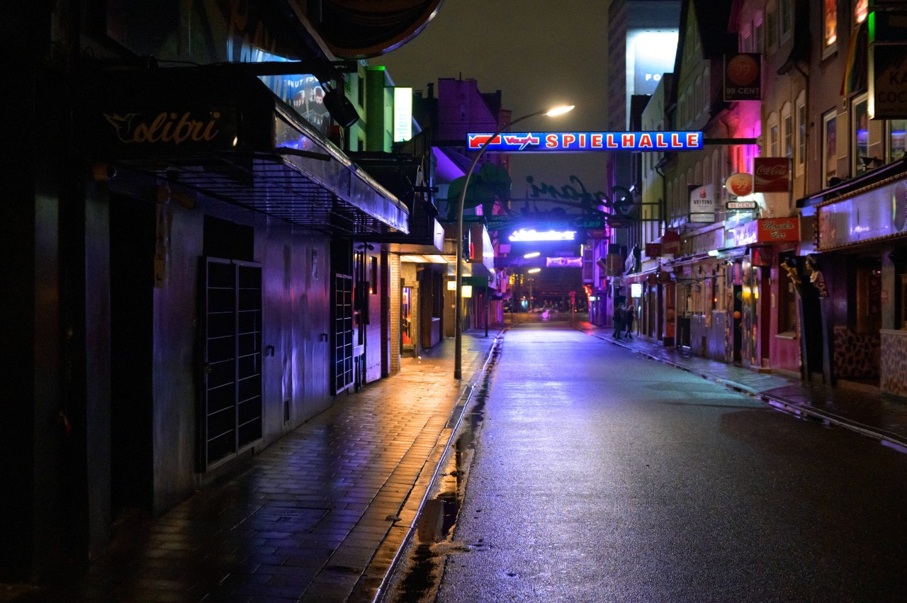 Der Vergleich zu 2019: So sah die vergangene Silvesternacht 2022 in Hamburg aus.