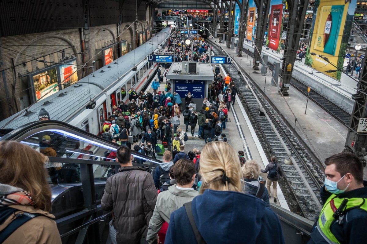 Hamburg Hauptbahnhof.jpg