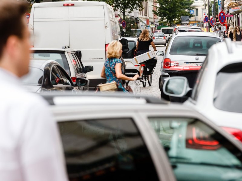 Hamburg NDR Autos Verkehrsversuch Ottensen Altona Bürgerbeteiligung Autoverkehr Volksdorf Jungfernstieg