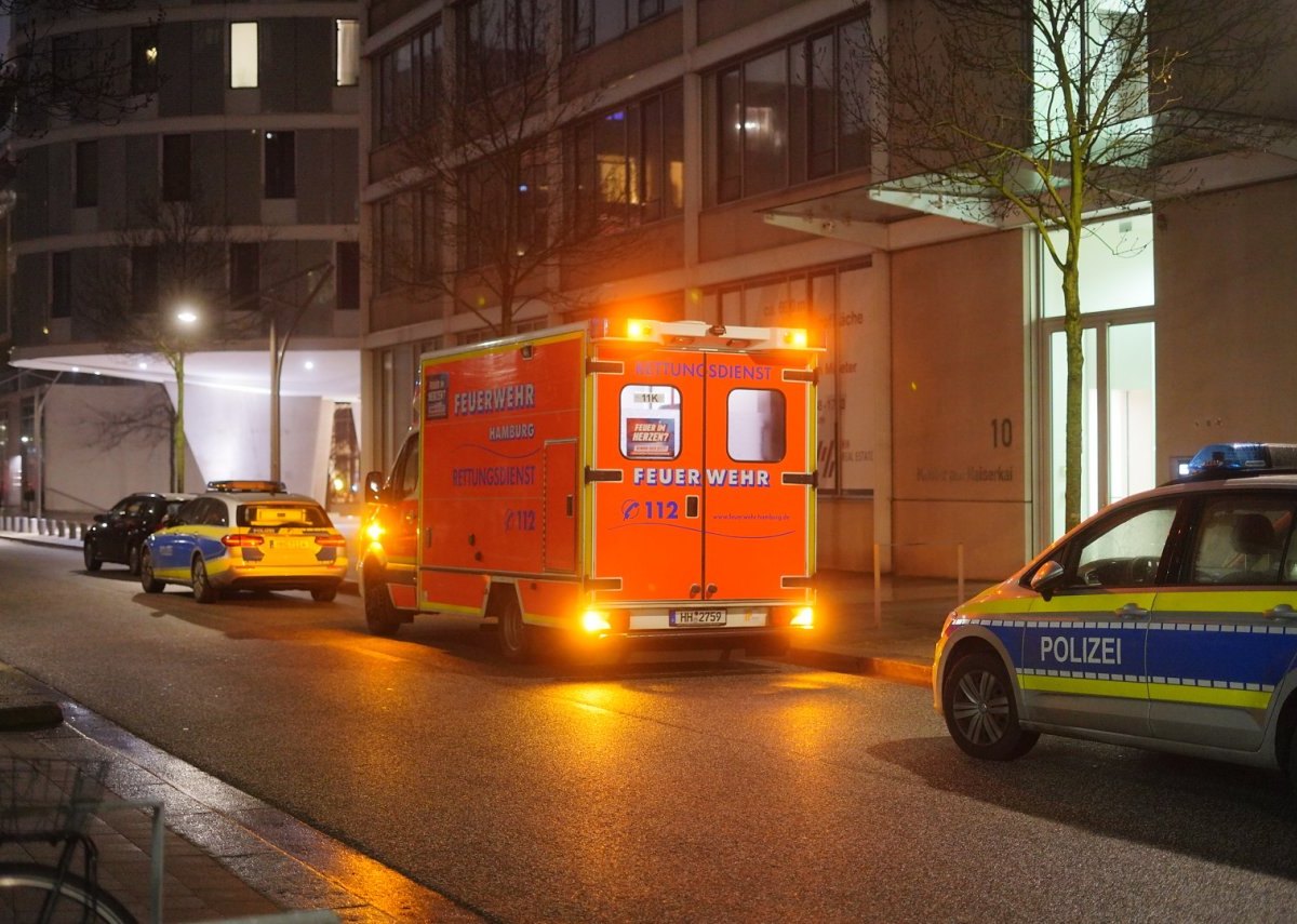 Hamburg RaubÃ¼berfall Polizei.jpg