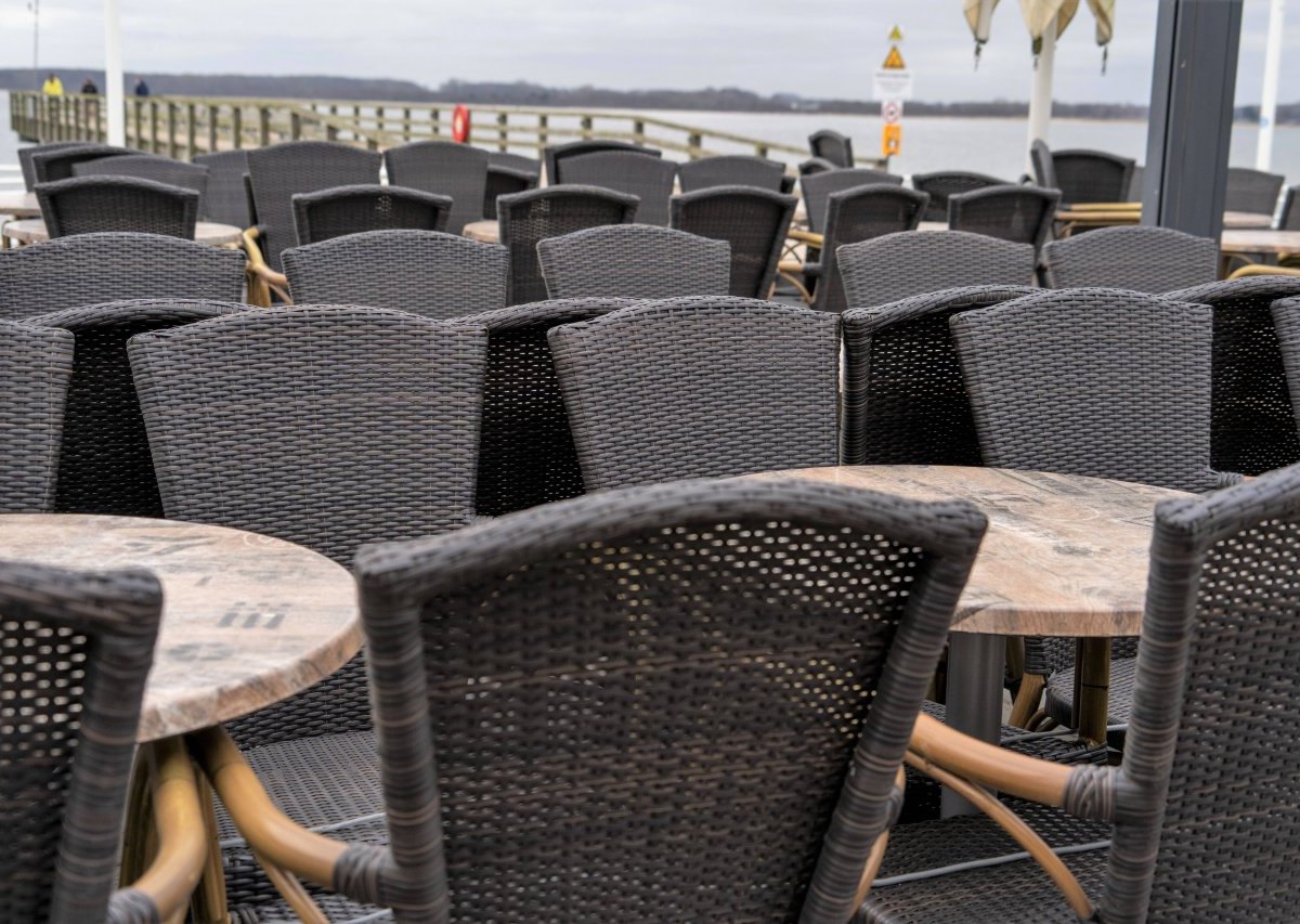 Lübeck Restaurant Gastronomie Mitarbeiter Corona Herbstferien Schlewsig-Holstein Lockdown