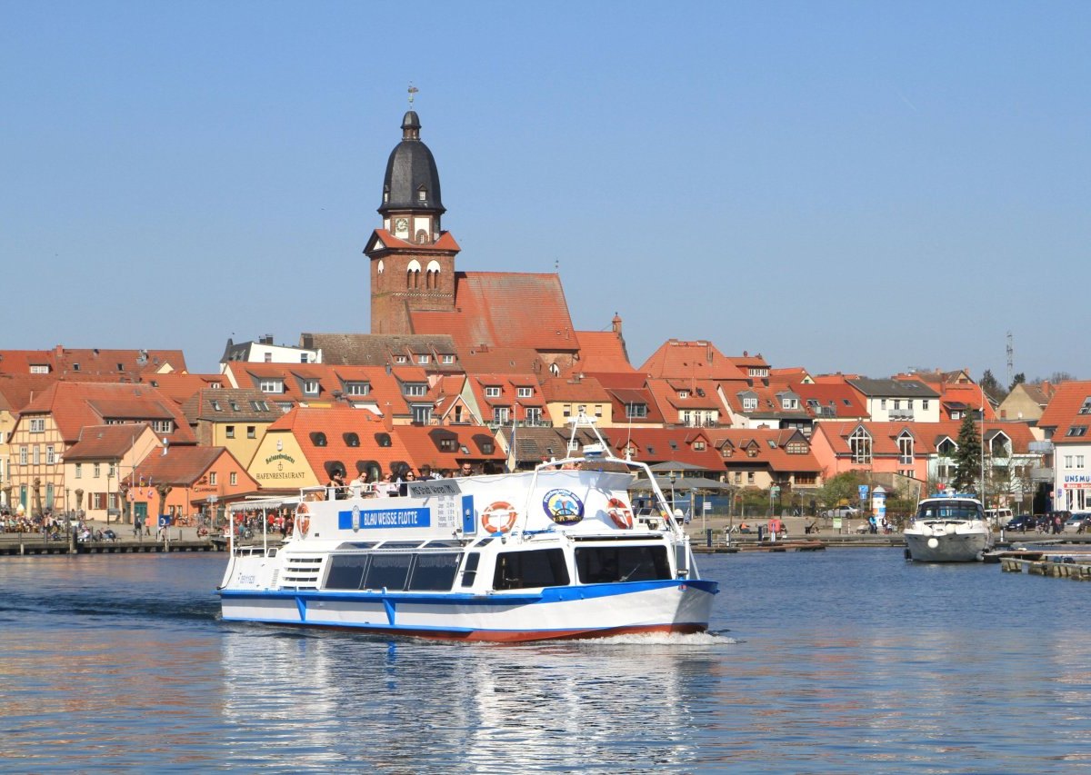 Mecklenburgische Seenplatte Urlaub Hausboot Angebot Falle Fake Polizei