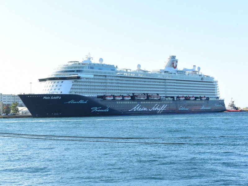 Mein Schiff 6.jpg