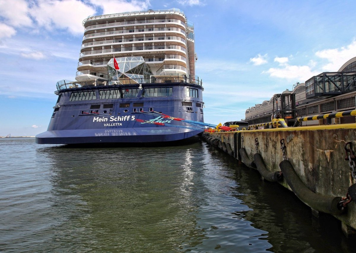 Mein Schiff.jpg