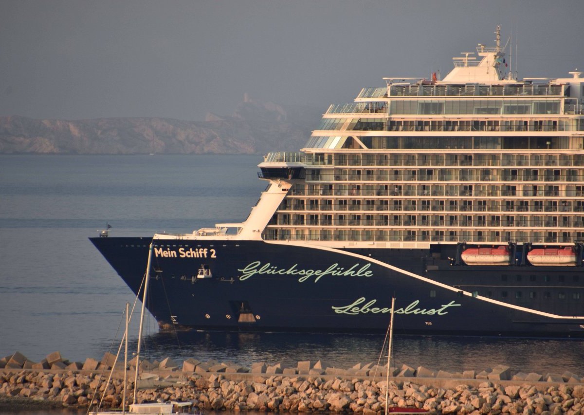 Mein Schiff.jpg