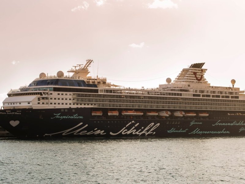 Mein Schiff Herz.jpg