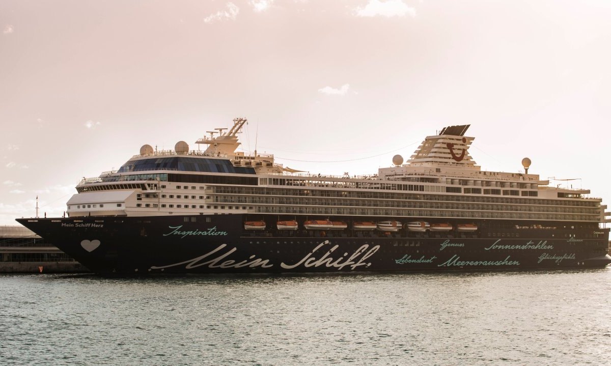 Mein Schiff Herz.jpg