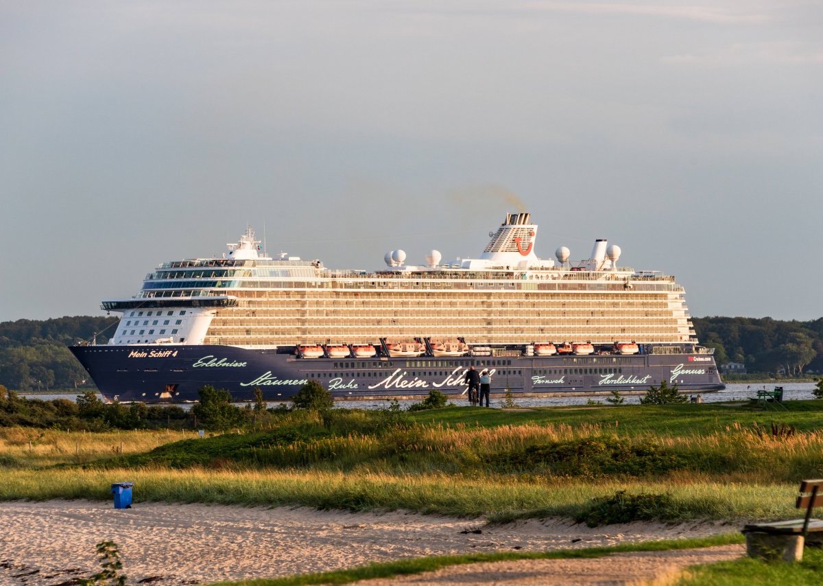 Mein Schiff Tui Cruises Corona Tests Schnelltests Passagiere Mai