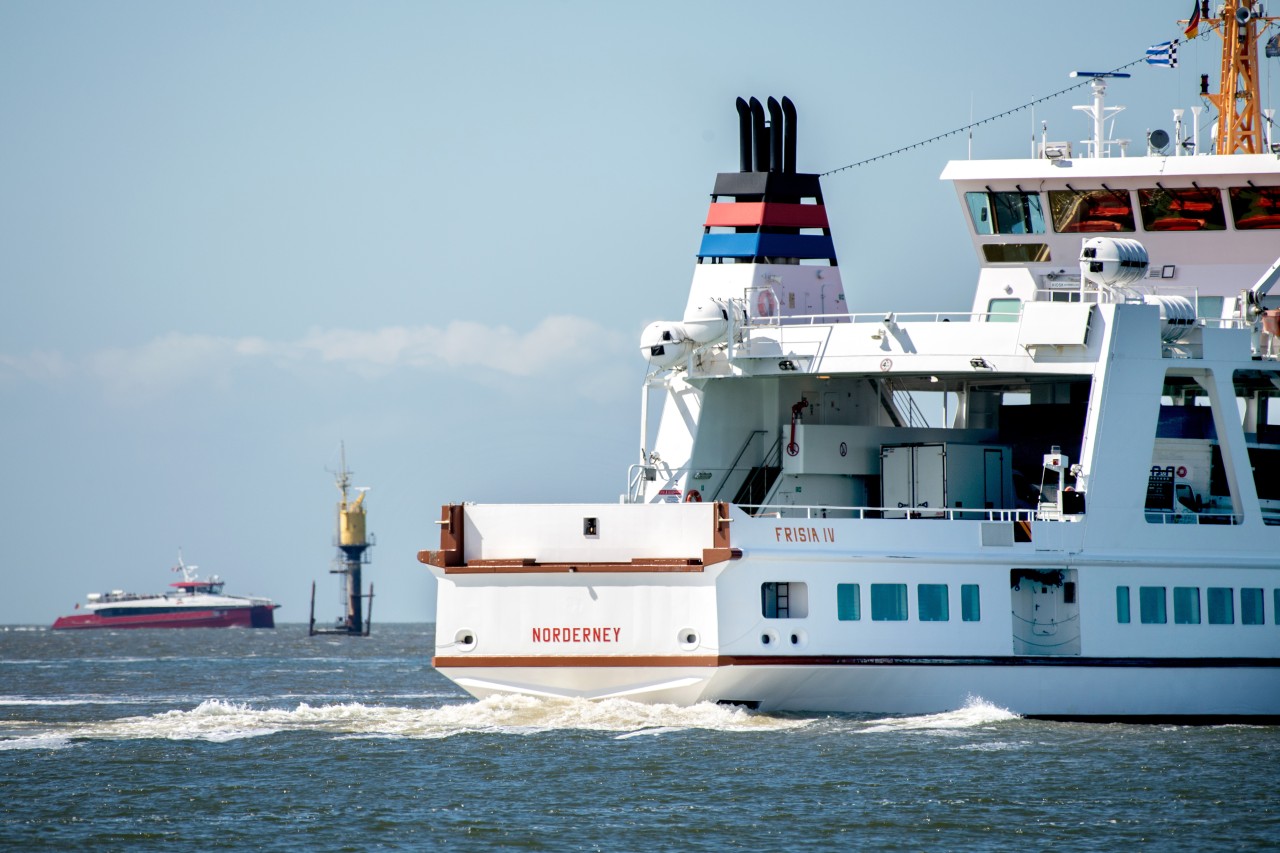 Norderney: Die Überfahrt mit der Fähre ist für viele Touristen etwas Besonderes. 