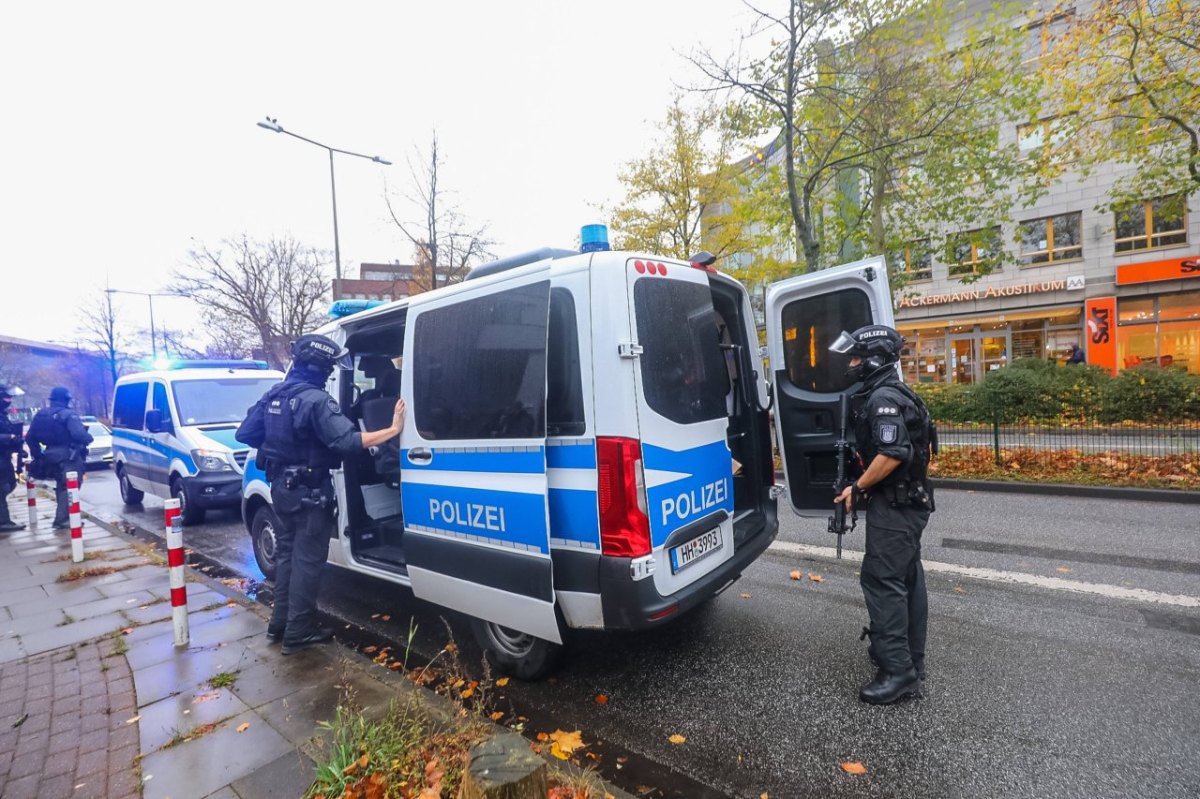 Norderstedt Polizei Amokandrohung.jpg