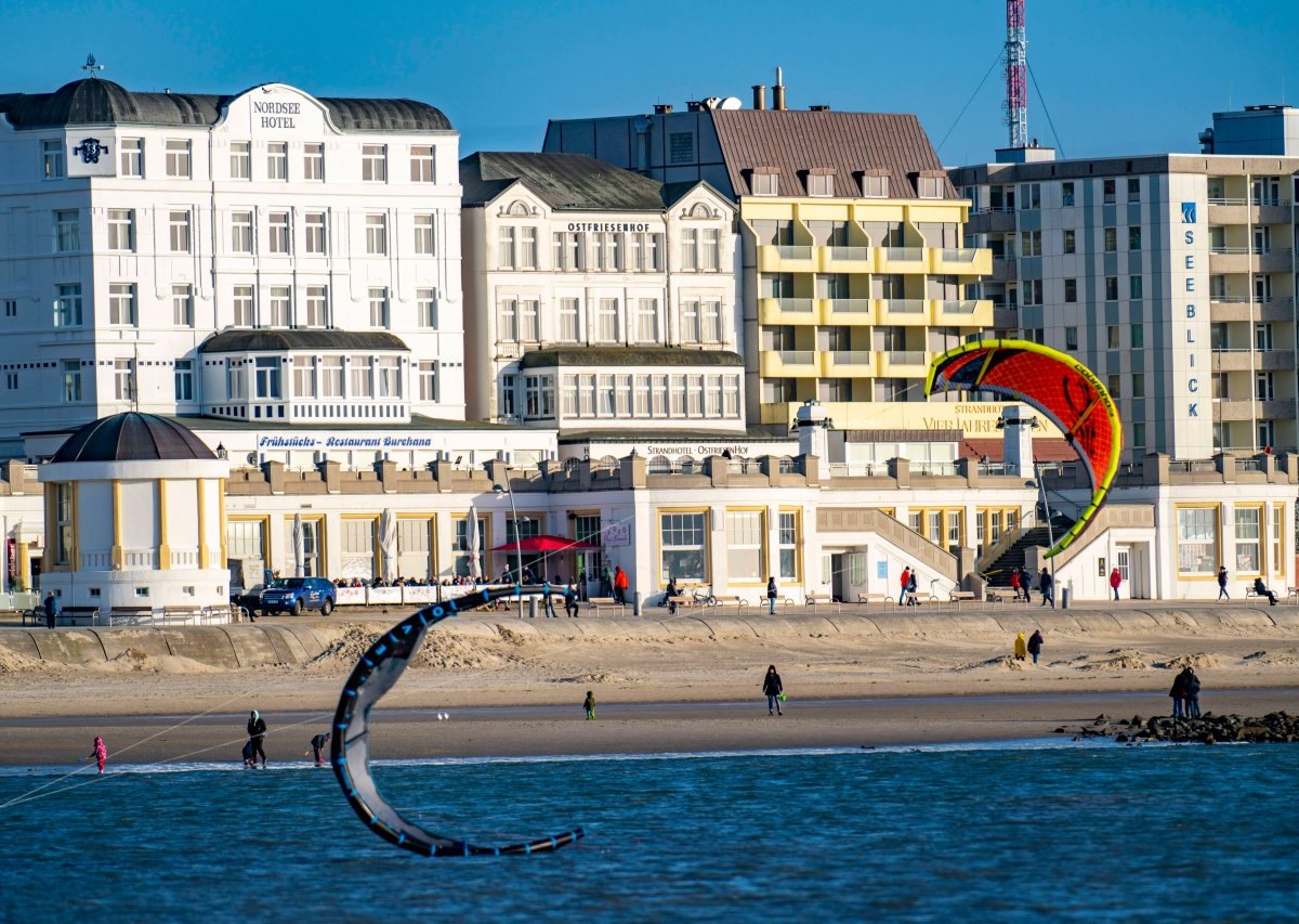 Nordsee Borkum.jpg
