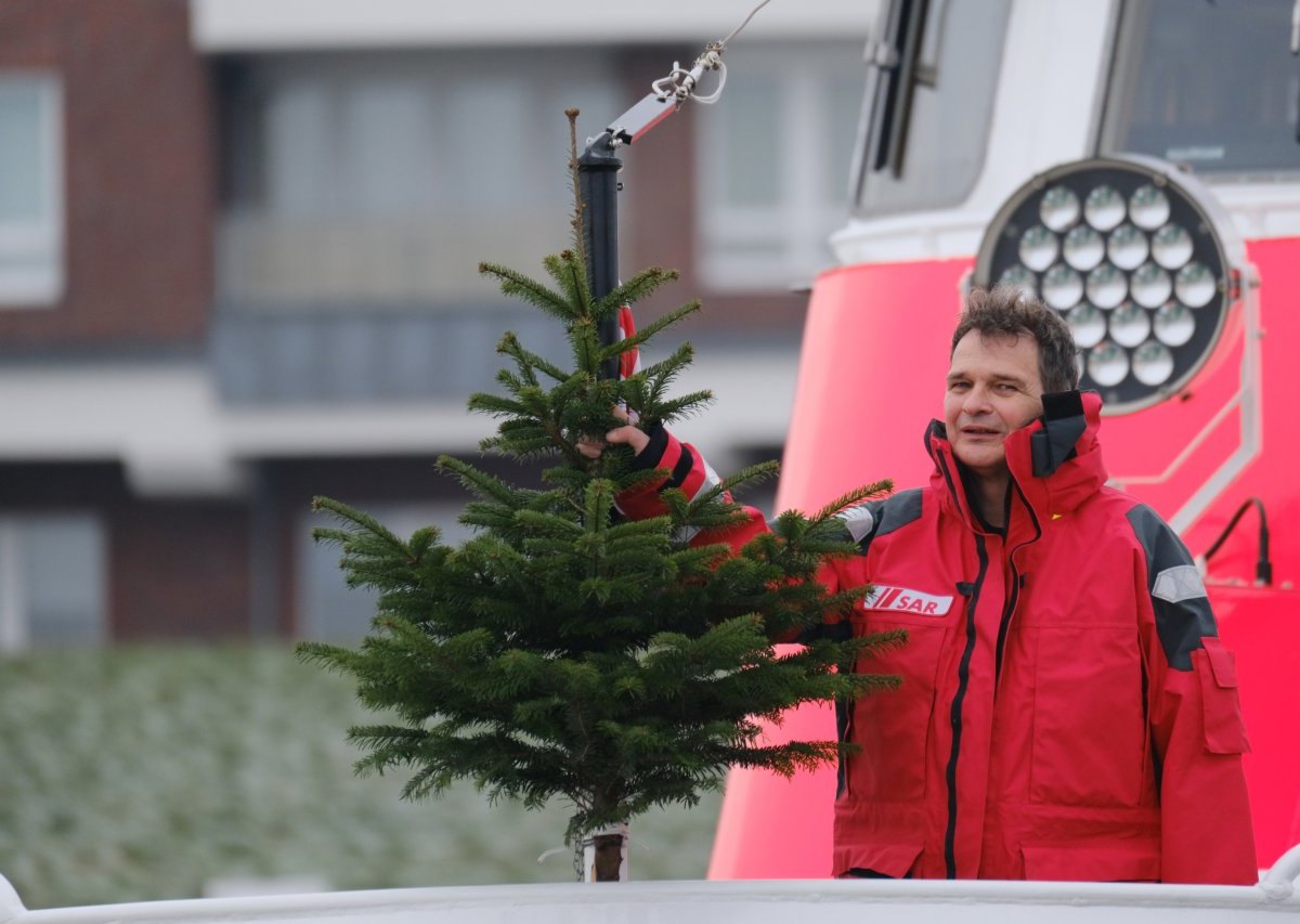 Nordsee Ostsee DGzRS Seenotrettung Weihnachten Hans Hackmack Theo Fischer Cuxhaven