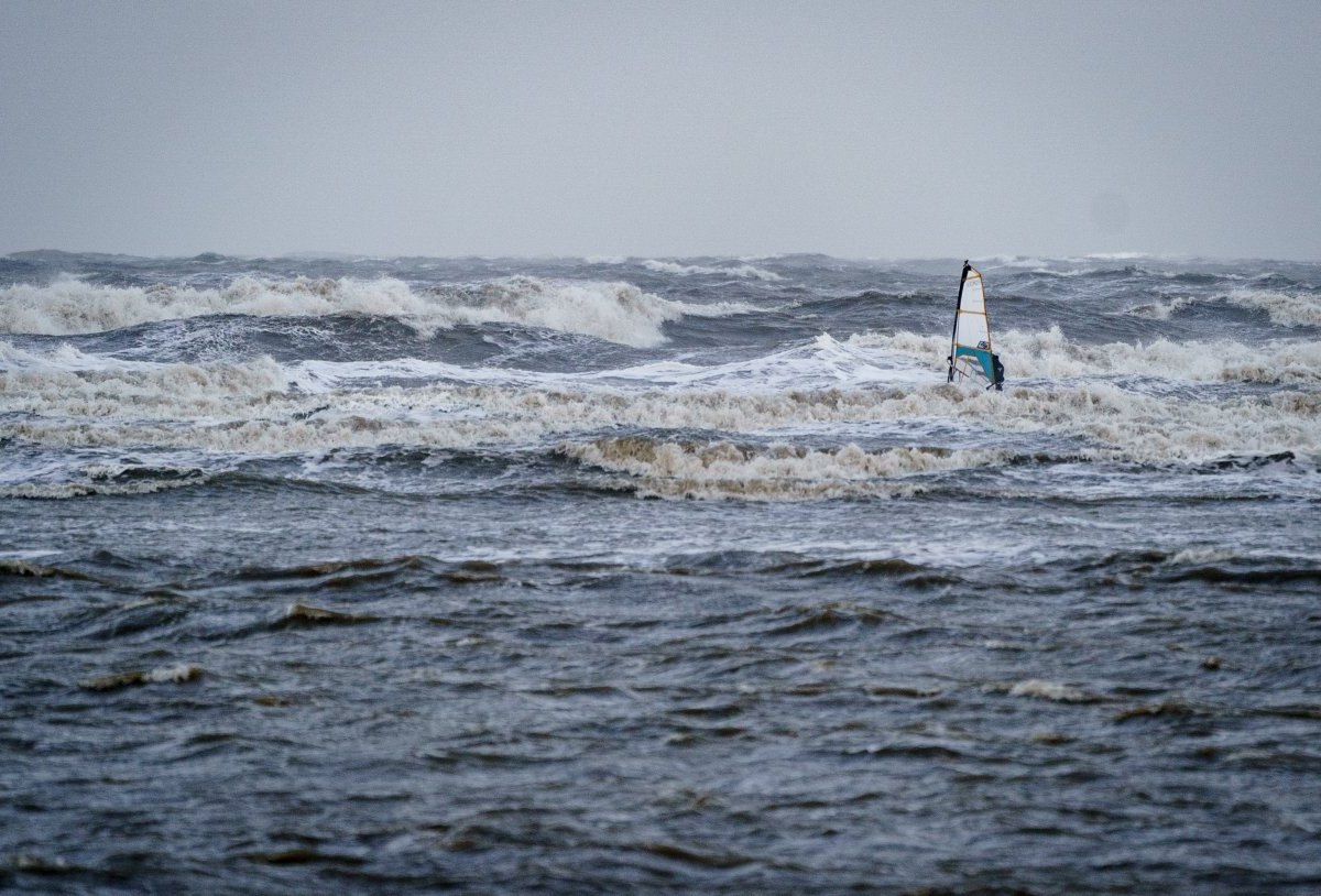 Nordsee Sturm Kitesurfen.jpg