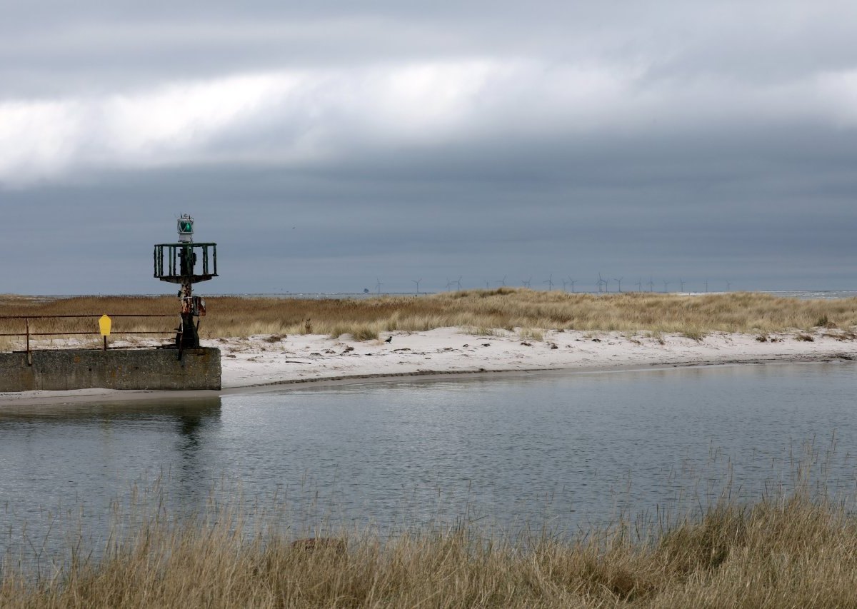 Nothafen Darß Ostsee.jpg