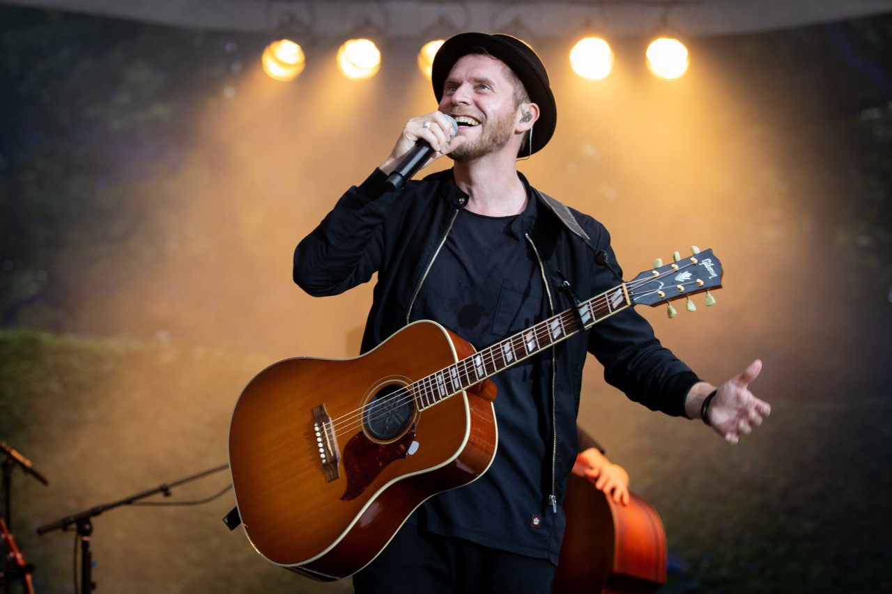 Musiker Johannes Oerding ist der Gastgeber der diesjährigen Staffel „Sing mein Song“