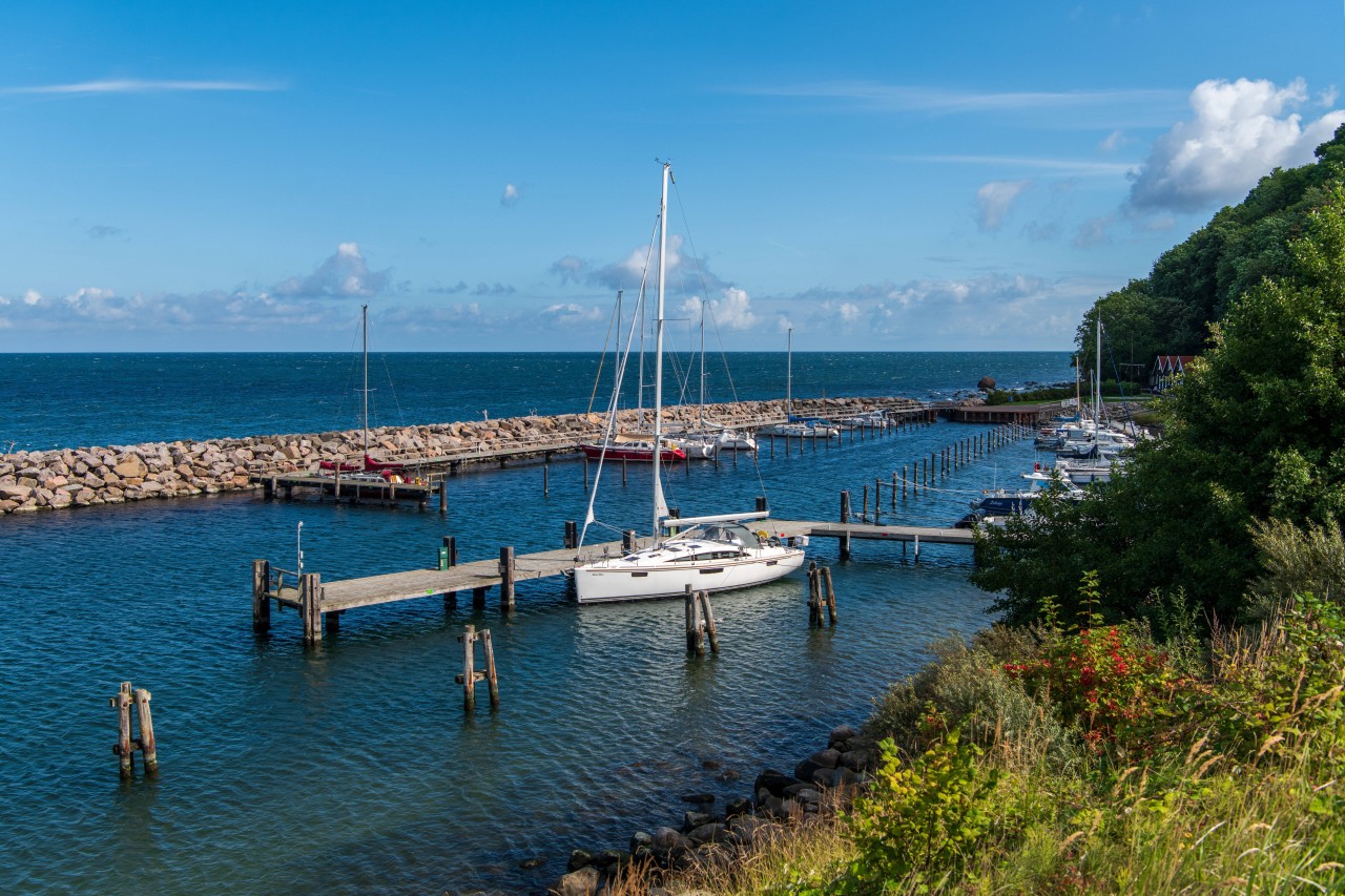 Der Hafen von Lohme im Spätsommer