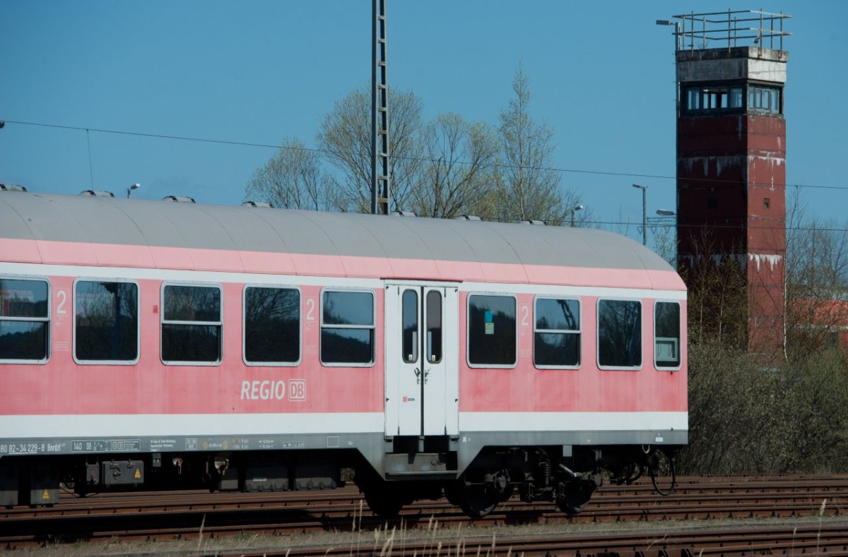 Rügen Mukran Bahnhof 2.jpg