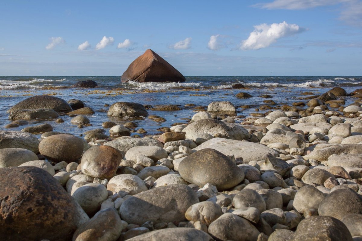 Rügen Steine.jpg