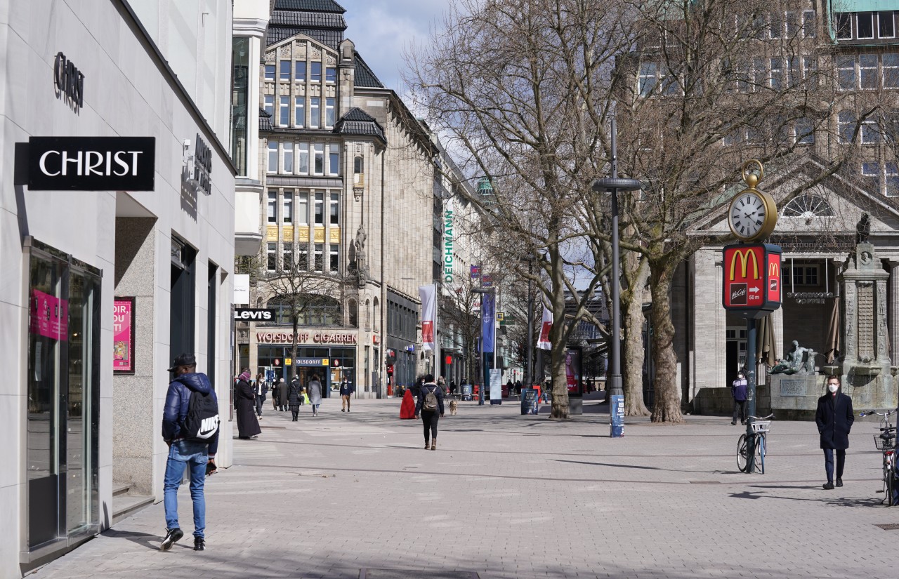 In der Hamburger Innenstadt ist dieser Tage kaum etwas los. 