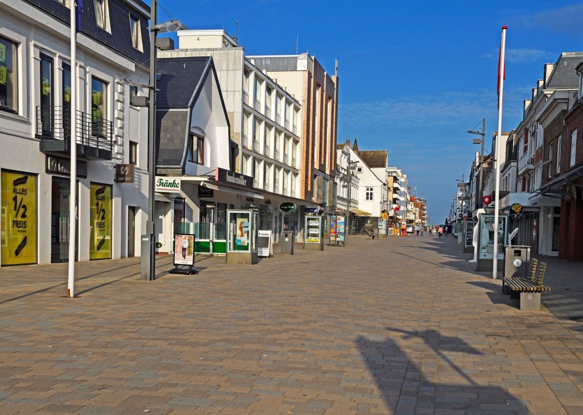 Sylt Lokal Gastronomie Weinbar Hyggelig Westerland Pius Regli Insel Nordsee Urlaub