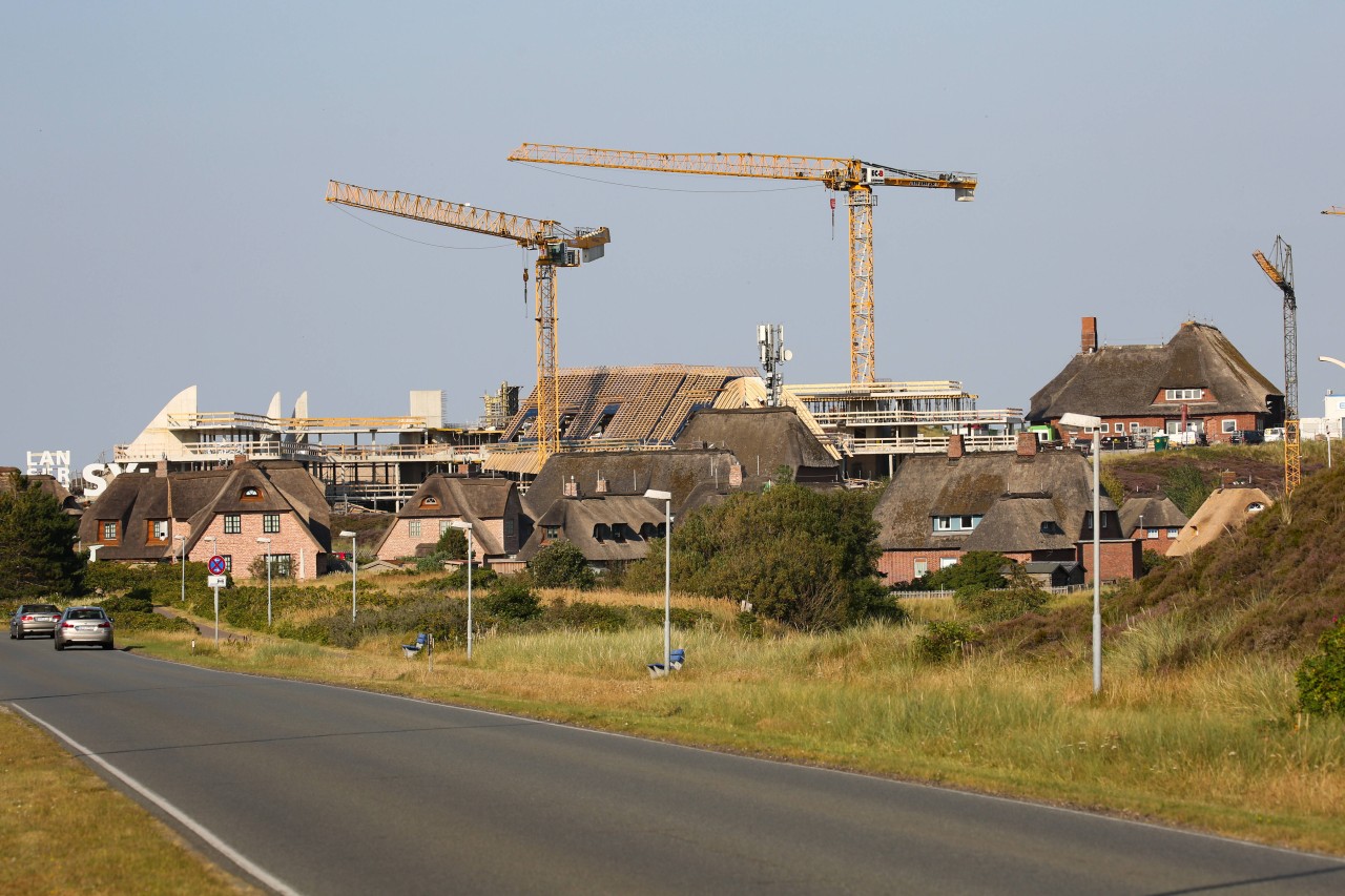 Baukröne auf Sylt: Alles ander als ein ungewohnter Anblick.