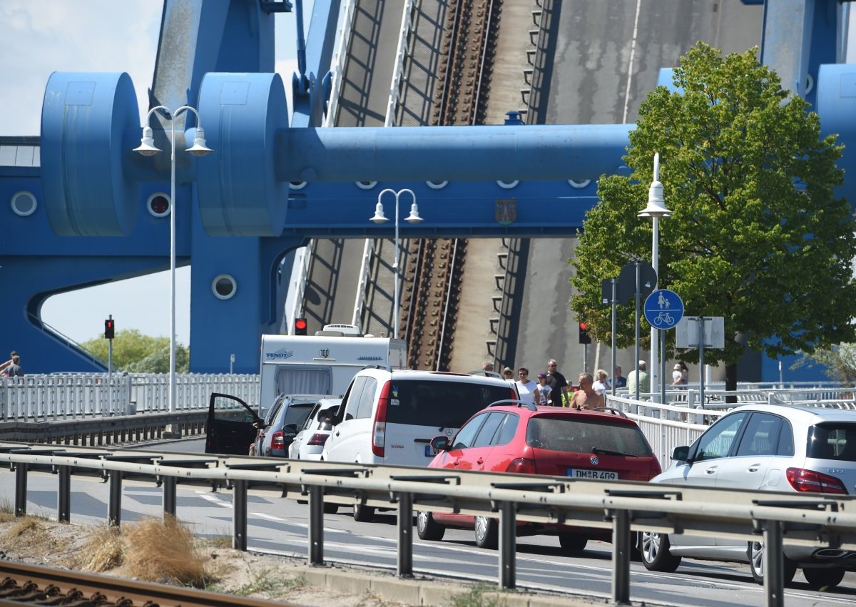 Usedom Verkehr Baustellen Bauarbeiten B110 K44 Stolpe Dargen Mellenthin