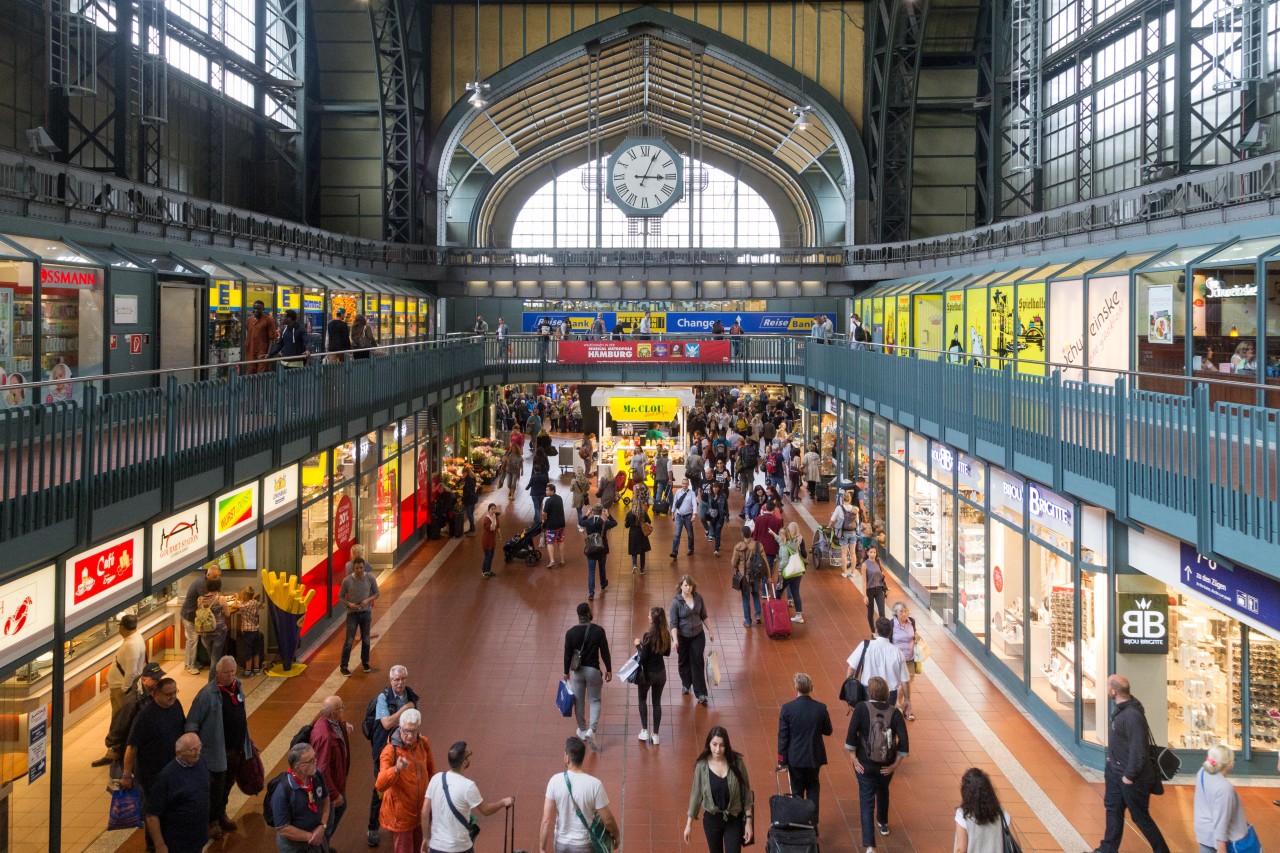 In der Wandelhalle wurde der Mann von einem Ladendetektiv gestellt. 