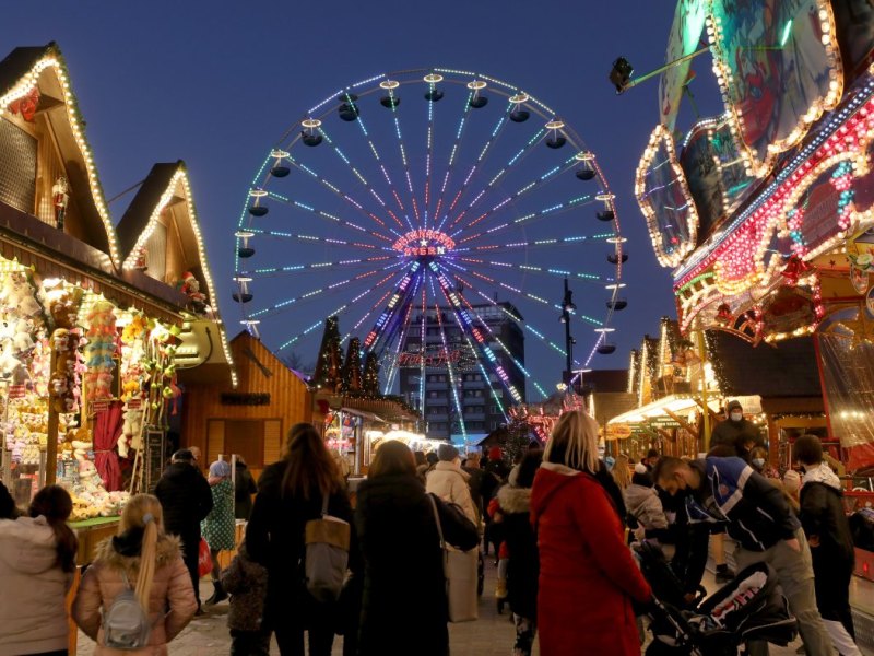 Weihnachtsmarkt Rostock.jpg