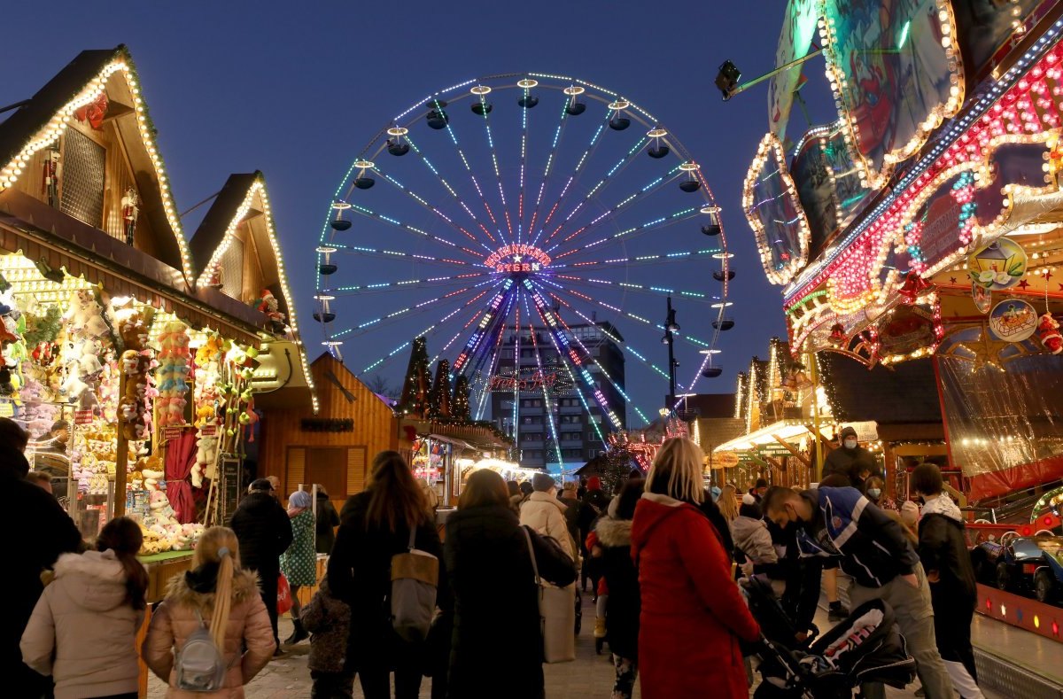 Weihnachtsmarkt Rostock.jpg