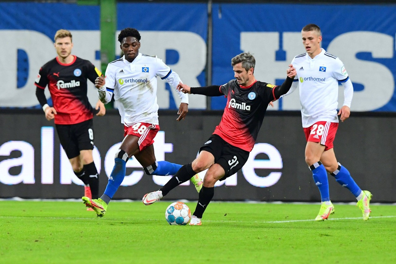 Faride Alidou beim Spiel gegen Holstein Kiel 