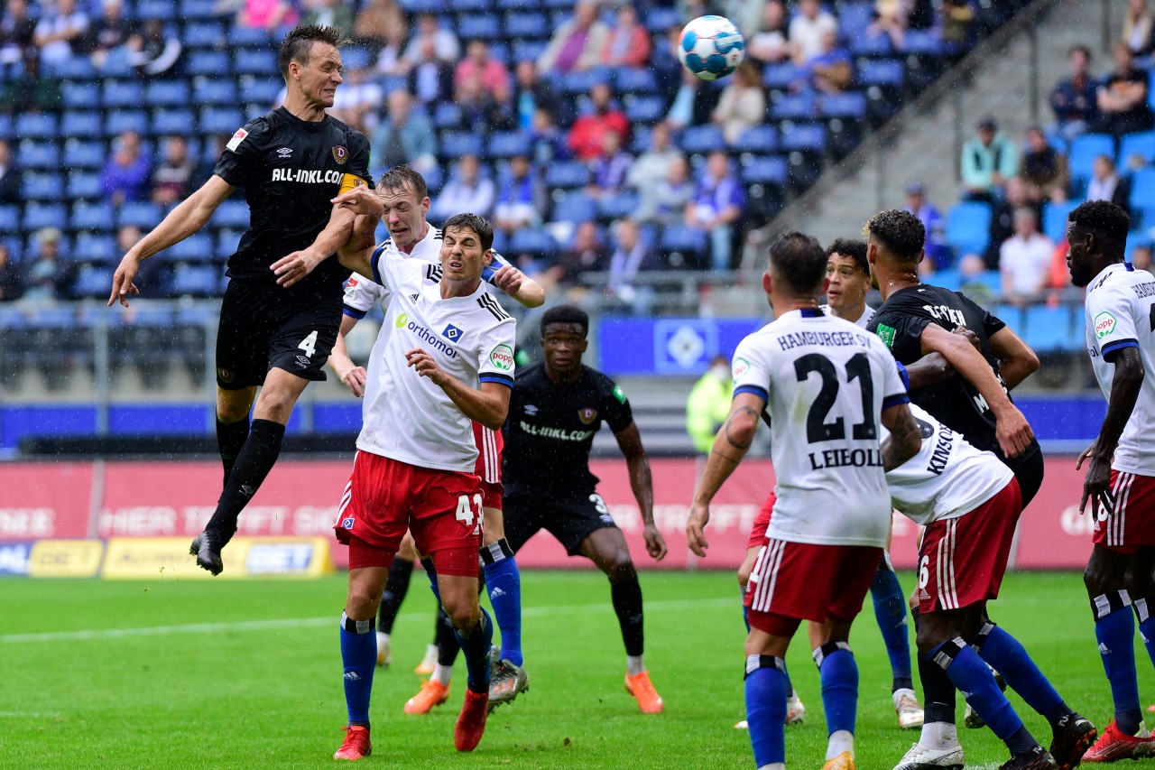 Szene aus dem Spiel des HSV gegen Dresden.