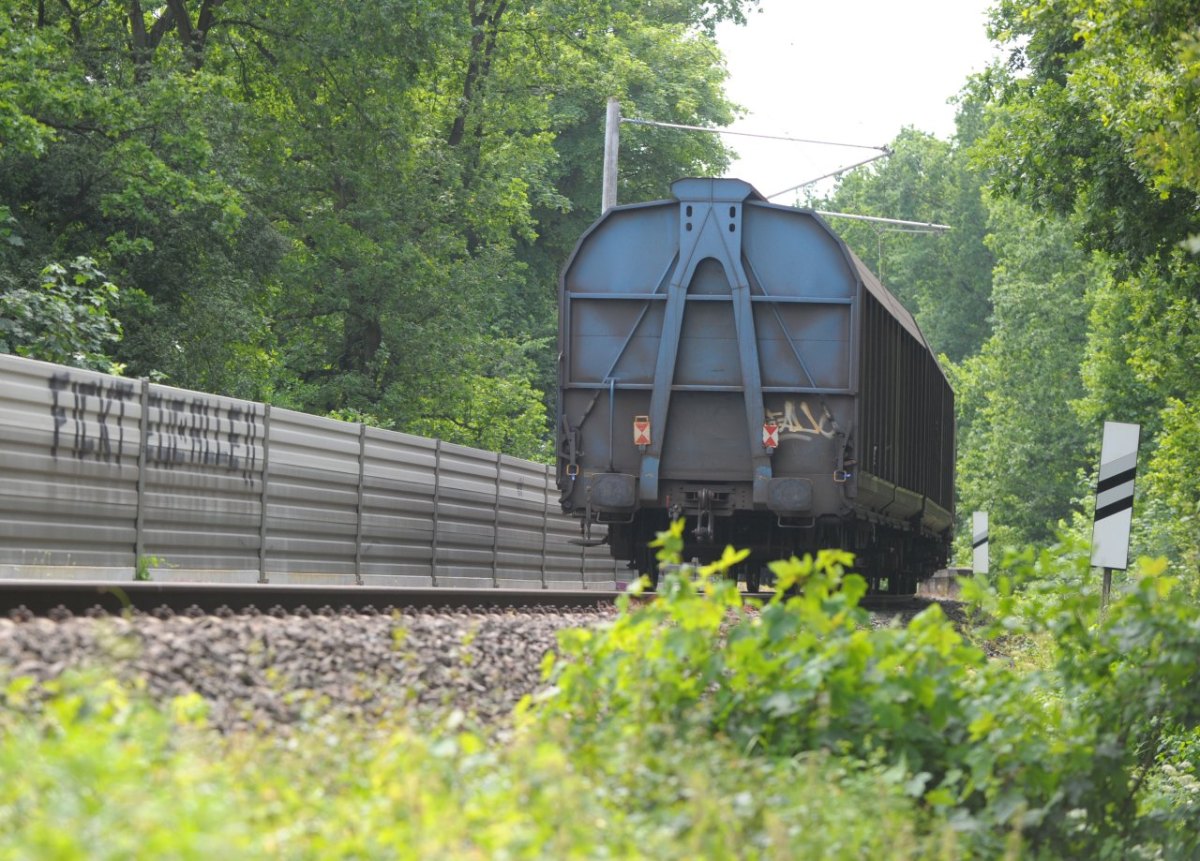 Hamburg Deutsche Bahn.jpg