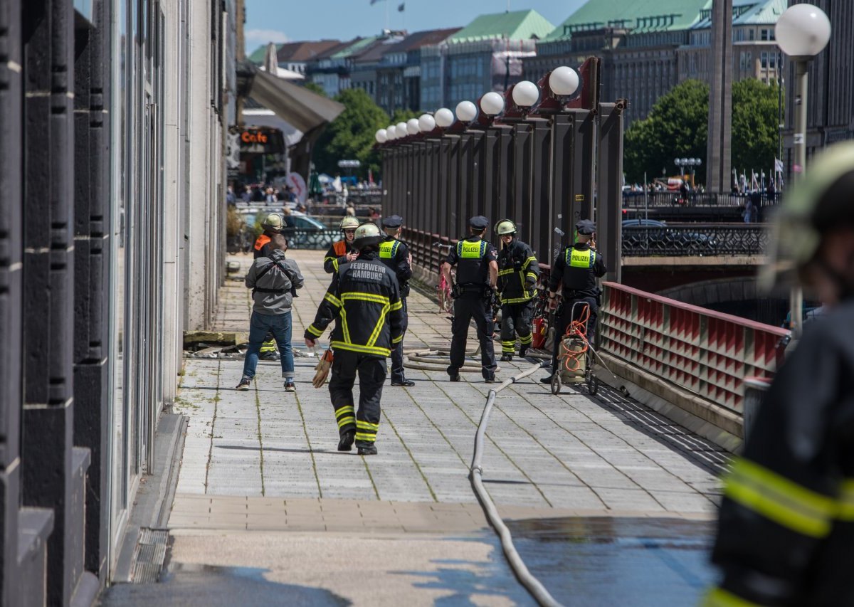 Hamburg Feuer Innenstadt.jpg