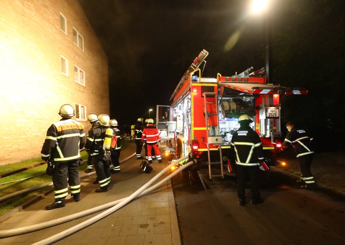 Hamburg Feuerwehr Jenfeld.jpeg