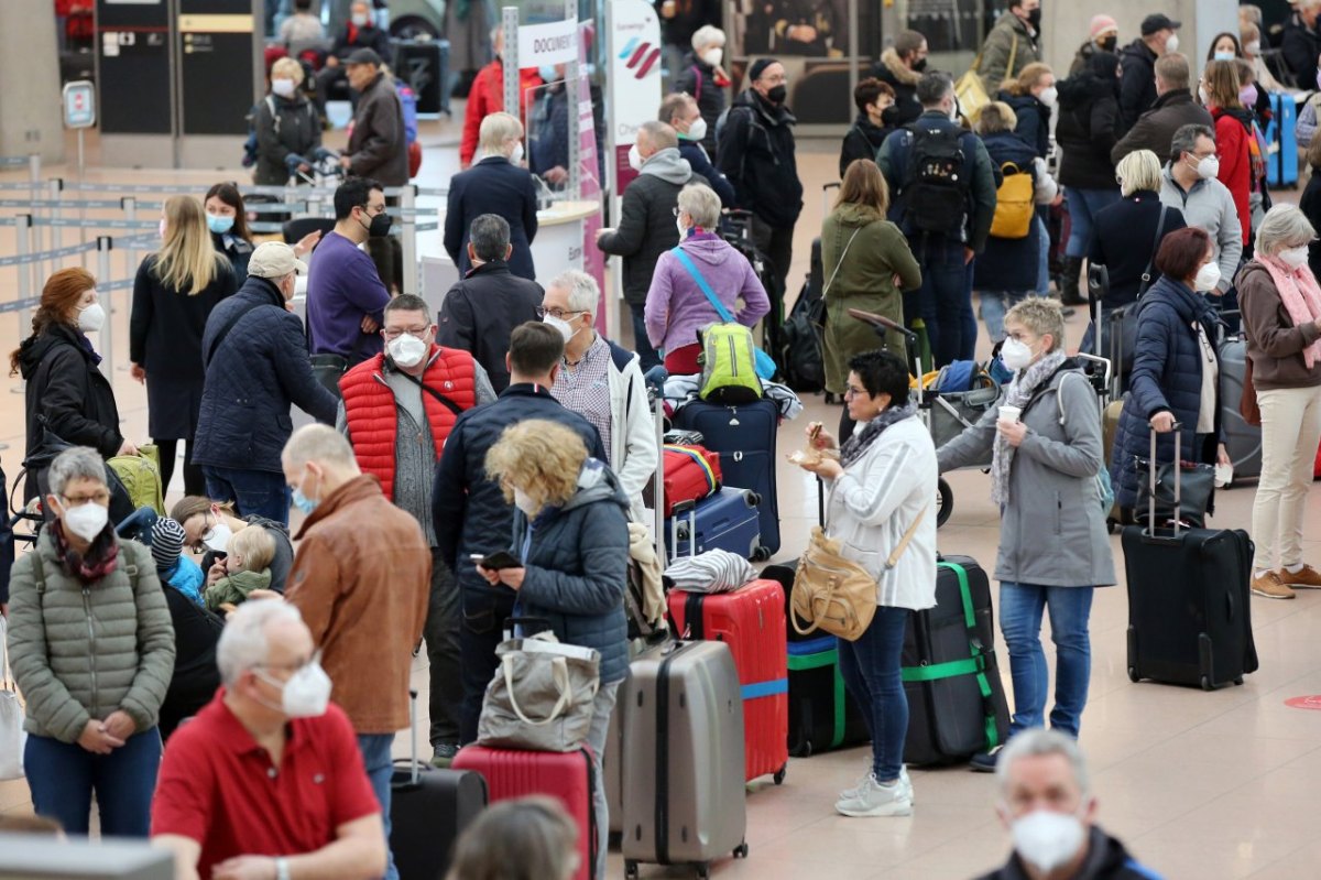 Hamburg Flughafen.jpg