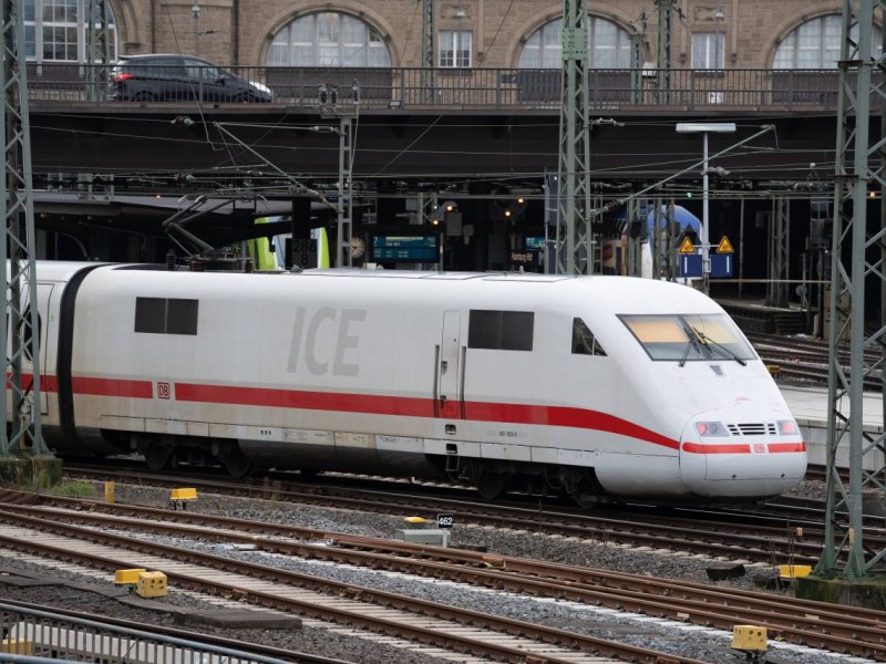 Hamburg-ICE.jpg