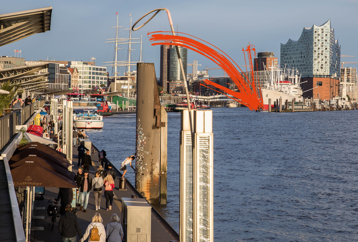 Hamburg_Landungsbrücken