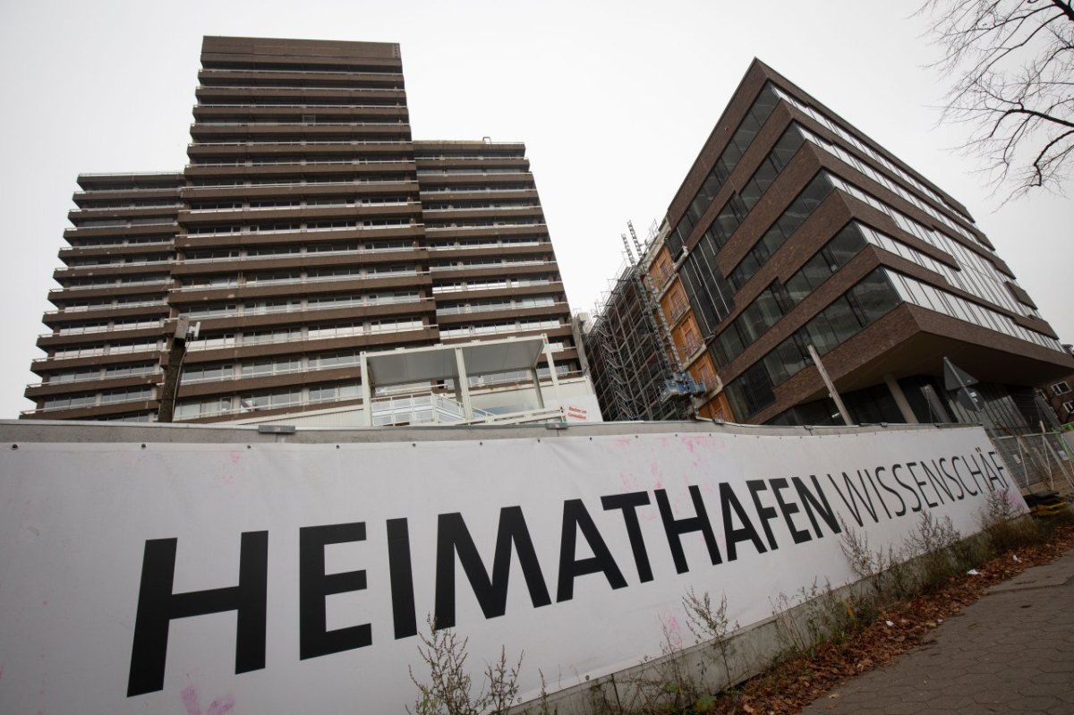 Hamburg Neubau Uni Schlump Haus der Erde Studenten Senat Katharina Fegebank