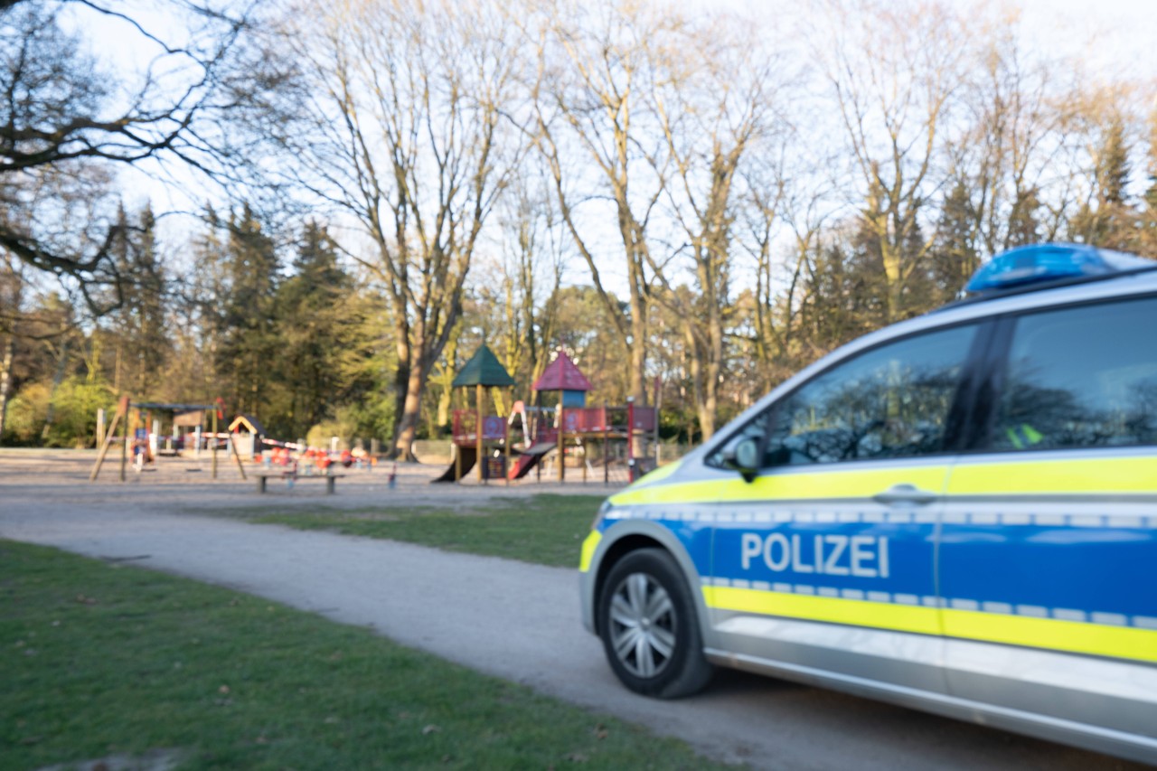 Im Stadtpark Hamburg hatten mehrere Männer im September vergangenen Jahres eine 15-Jährige vergewaltigt (Symbolbild).