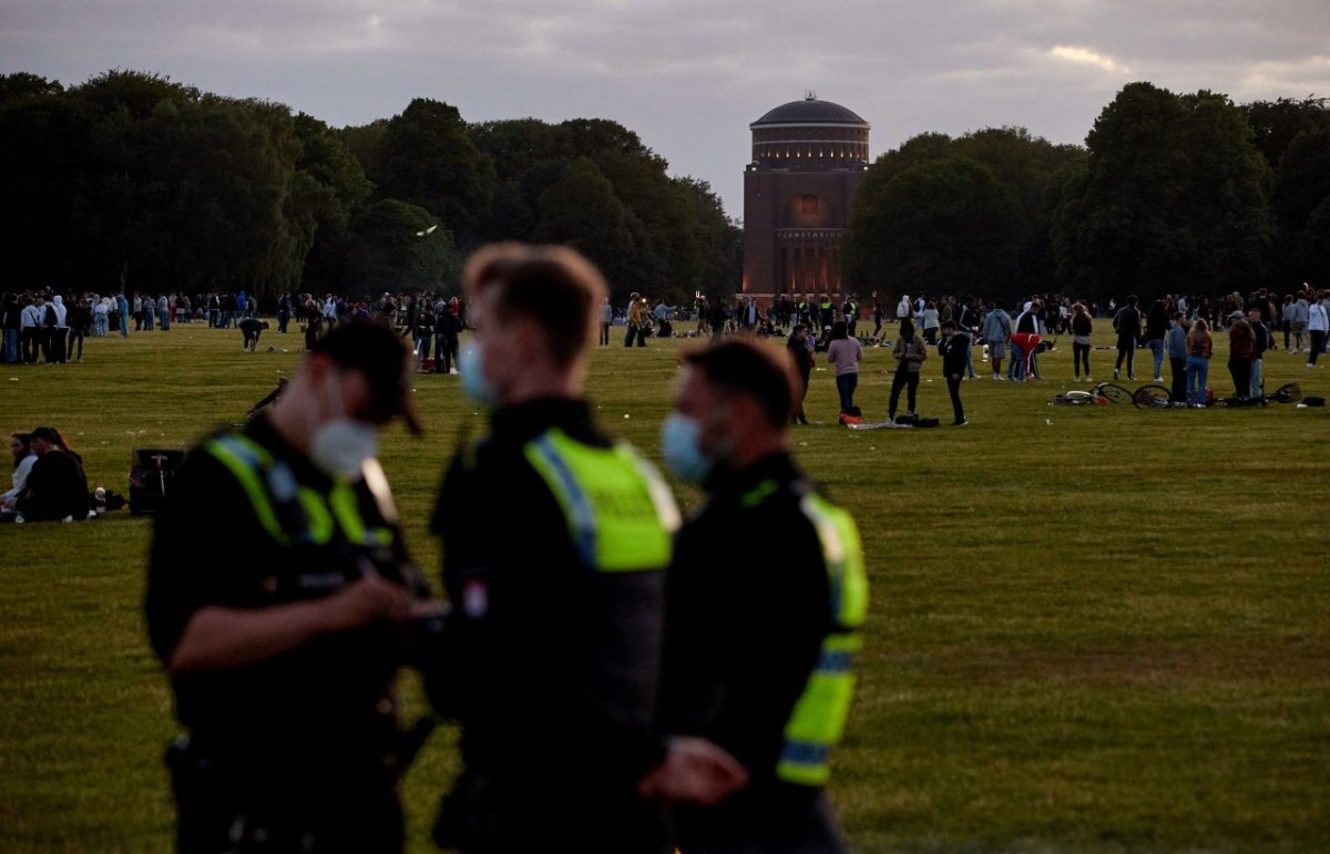 Hamburg Stadtpark Polizei.jpg