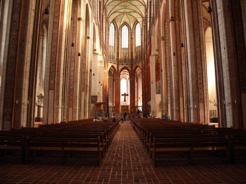 Lübeck Kirche.jpg
