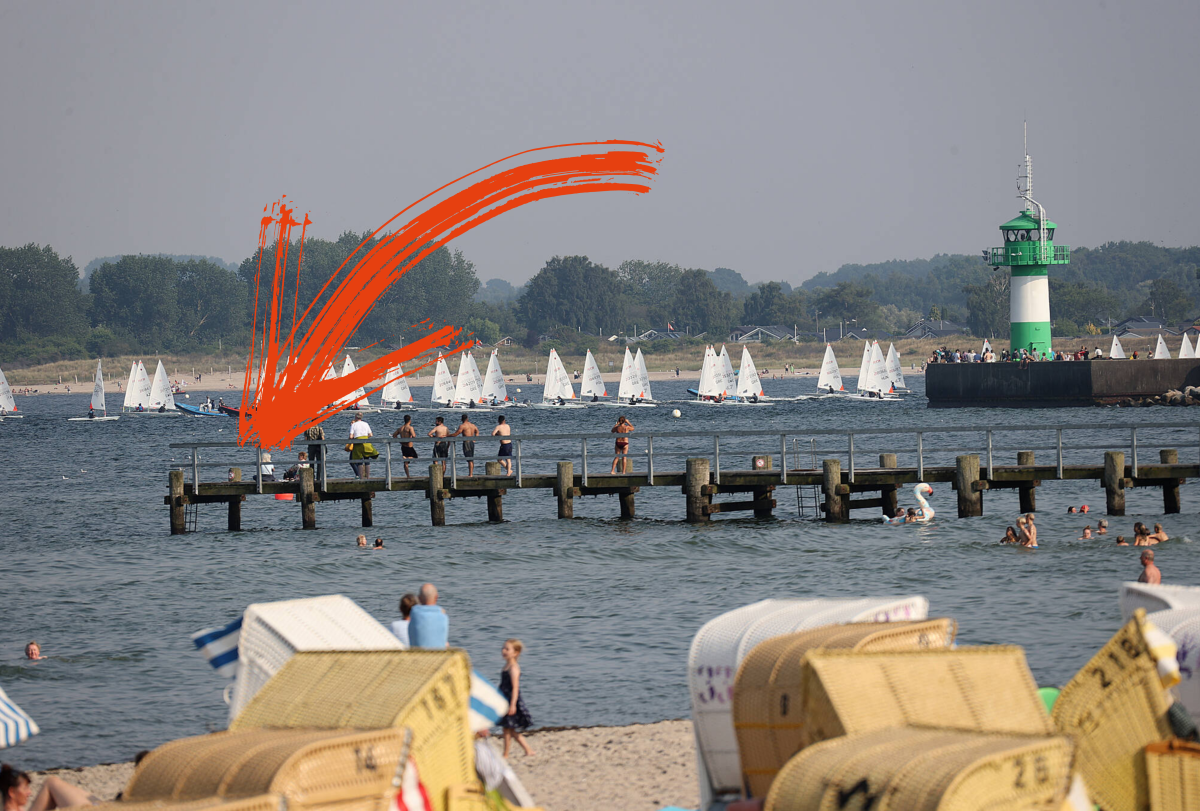 Lübeck Ostsee Travemünde Badesteg.png