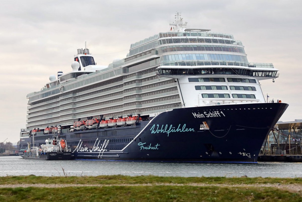 Mein Schiff.jpg