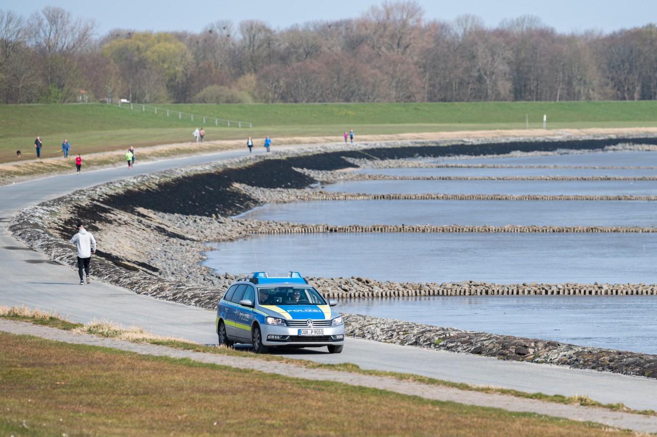 Ostsee und Nordsee: Am Wochenende sollen verstärkt Polizisten im Einsatz sein (Symbolbild). 